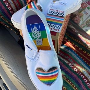 Brand new with tag women’s Vans size 8